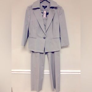 Ann Taylor retail store suit pants jacket set